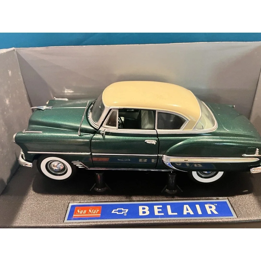 SUN STAR 1602 53 CHEVY BEL AIR IN GREEN COLOR DIE CAST CAR NIB 1/18 ROUGH BOX